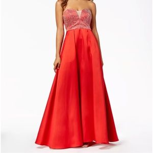 Juniors' Embellished Strapless Ball Gown Red